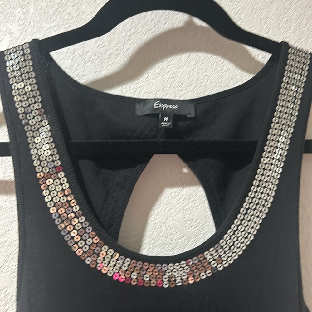 Express Sequins Tank - Picture 2 of 4